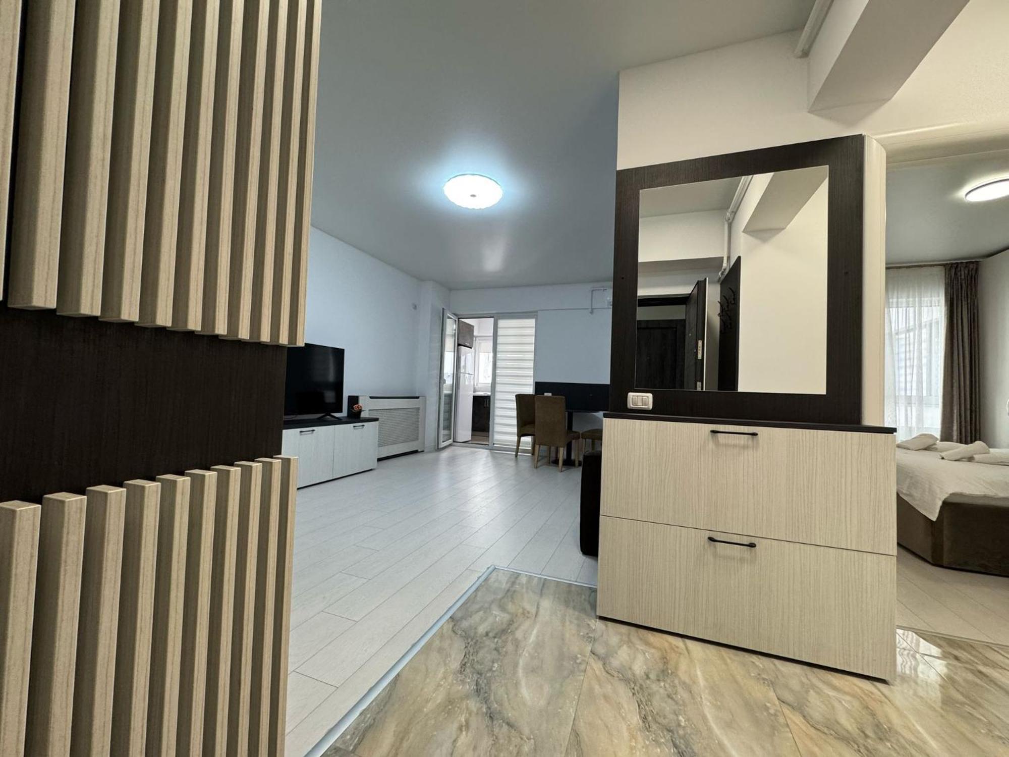 Luxury Glam Apartments Central Adress Bucuresti With Parking מראה חיצוני תמונה